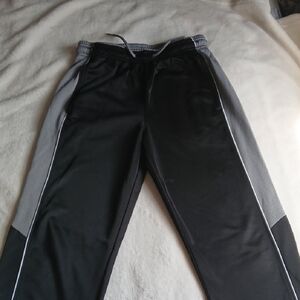 Athletic Works Black and Gray Boy's Jogger Pants.